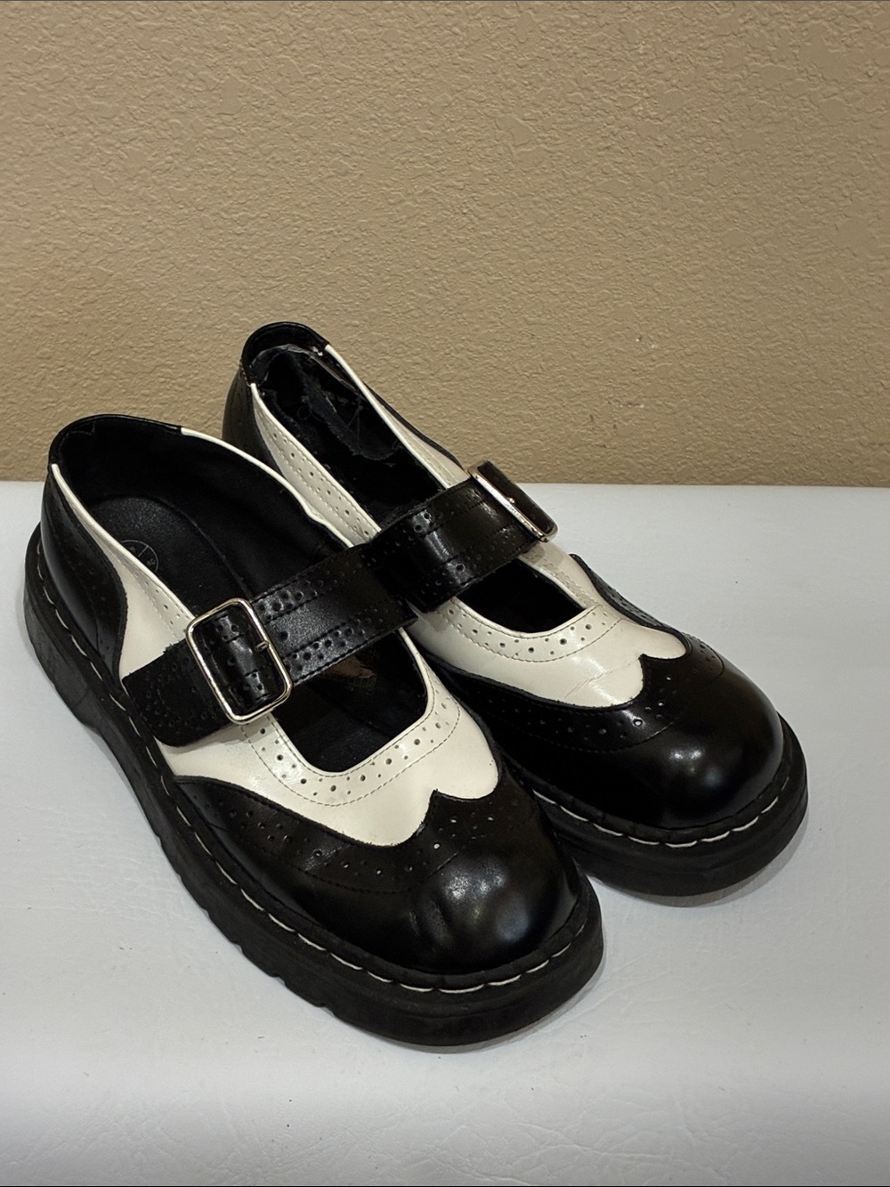 tuk Black and Cream Two-Tone Mary Jane Loafers